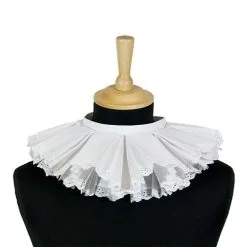 Pietkraag Luxe Geborduurd Wit